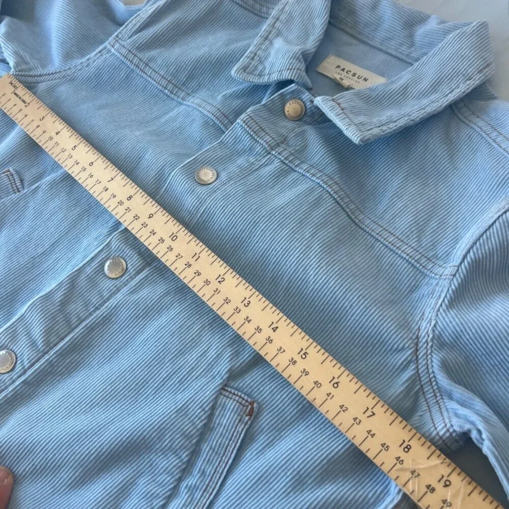 Pac Sun Corduroy Cropped Baby Blue Jacket Size Medium